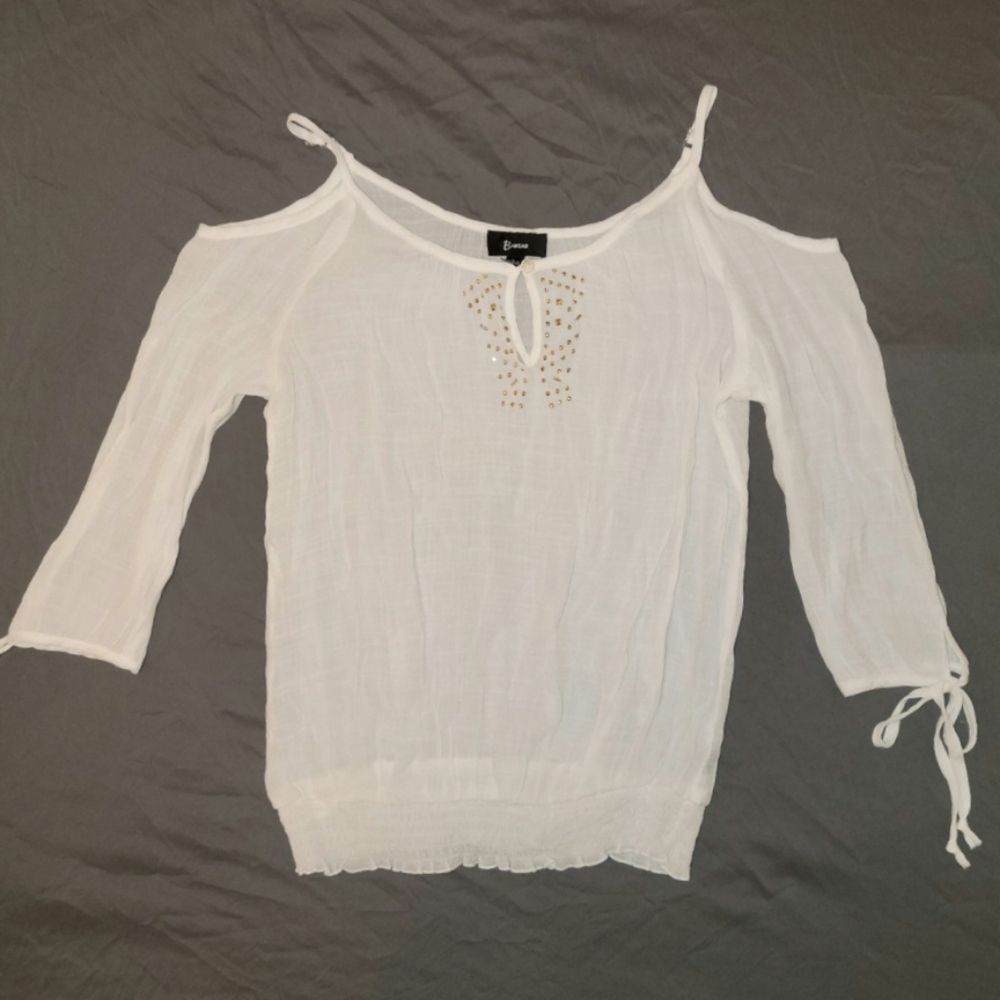 B•Wear | White Off-Shoulder Blouse With Studded Collar Large